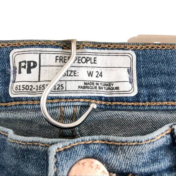 Free People Jeans Ripped Skinny Jeans 24 - Picture 4 of 5
